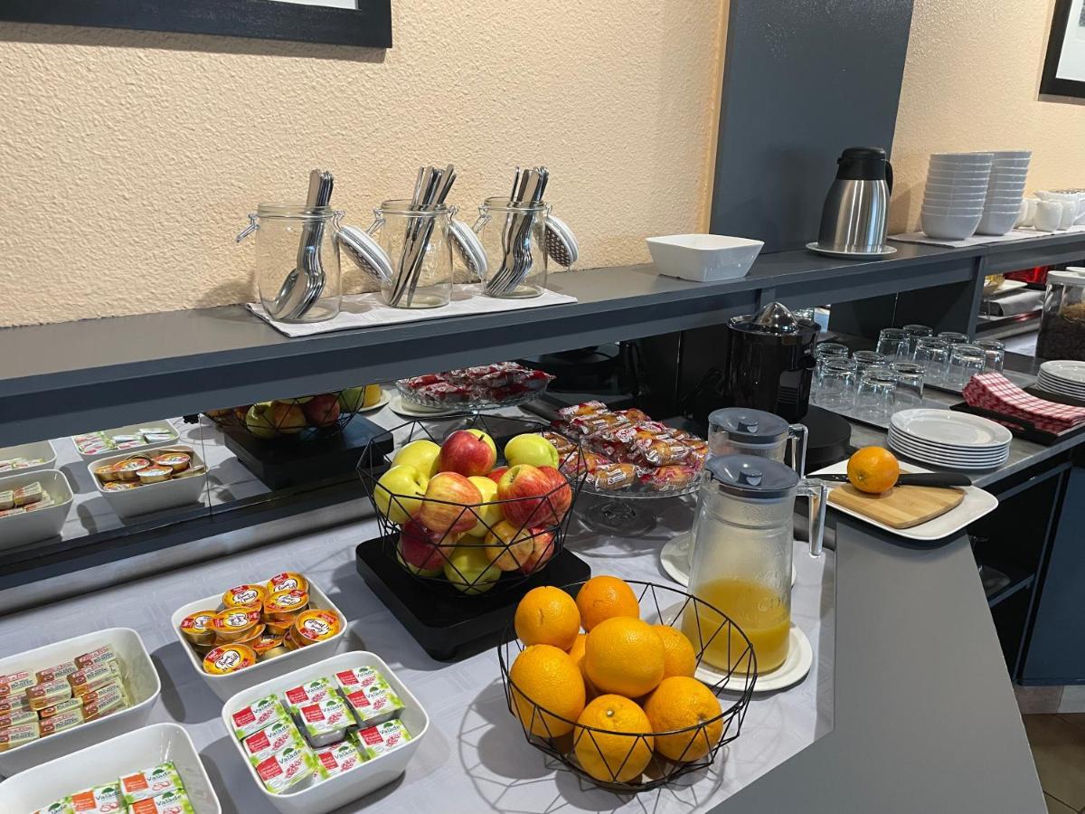 Confort Hotel Montgeron المظهر الخارجي الصورة