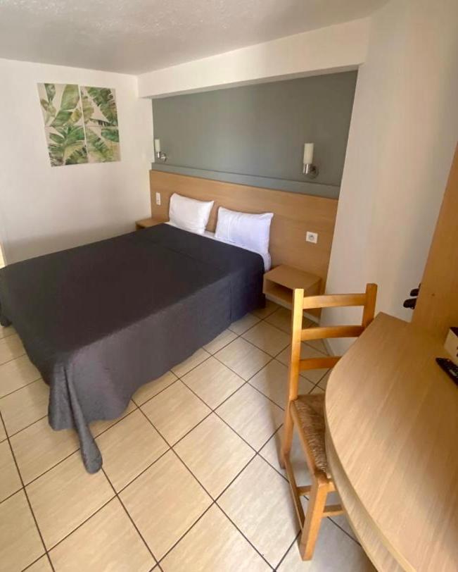 Confort Hotel Montgeron المظهر الخارجي الصورة