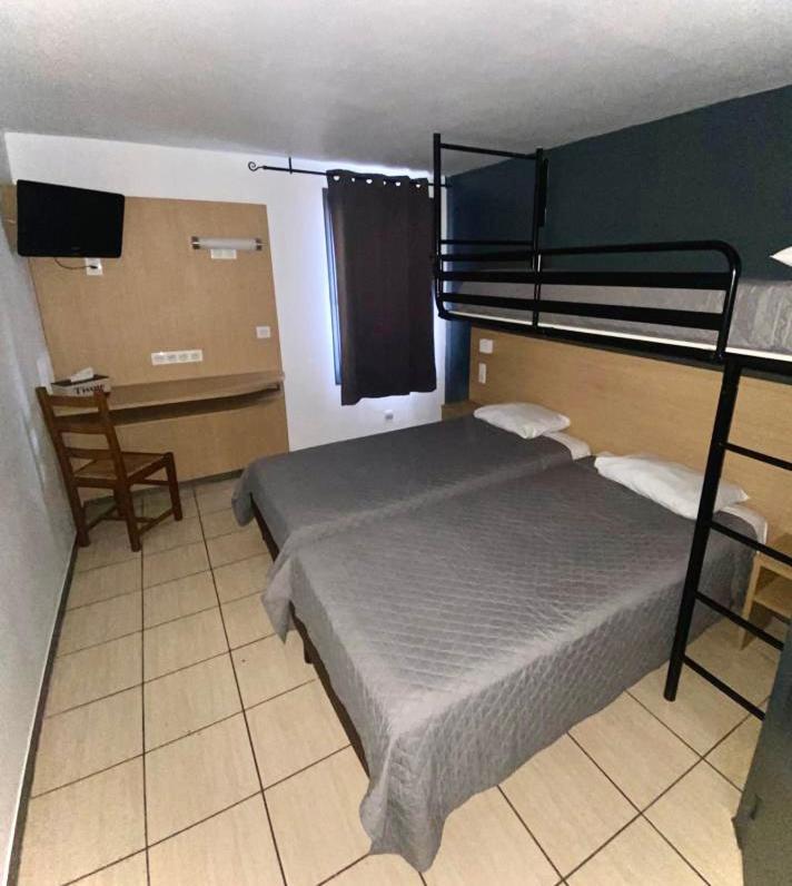 Confort Hotel Montgeron المظهر الخارجي الصورة