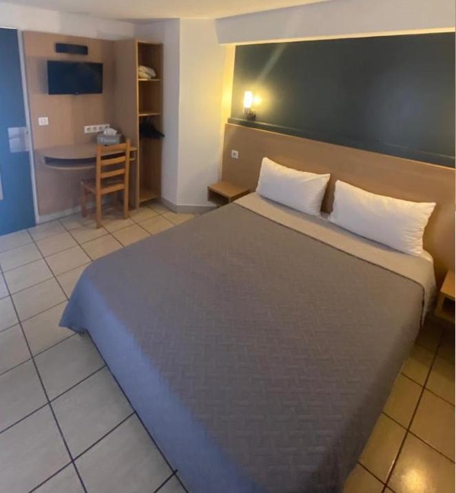 Confort Hotel Montgeron المظهر الخارجي الصورة