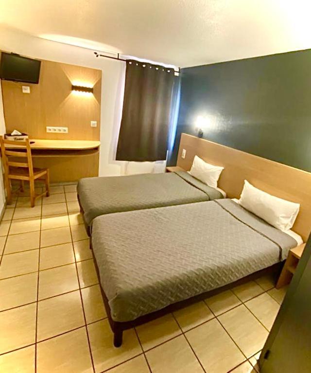 Confort Hotel Montgeron المظهر الخارجي الصورة